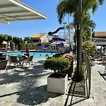 DiRoma Fiori com um dia no Acqua park, Splash e Slide
